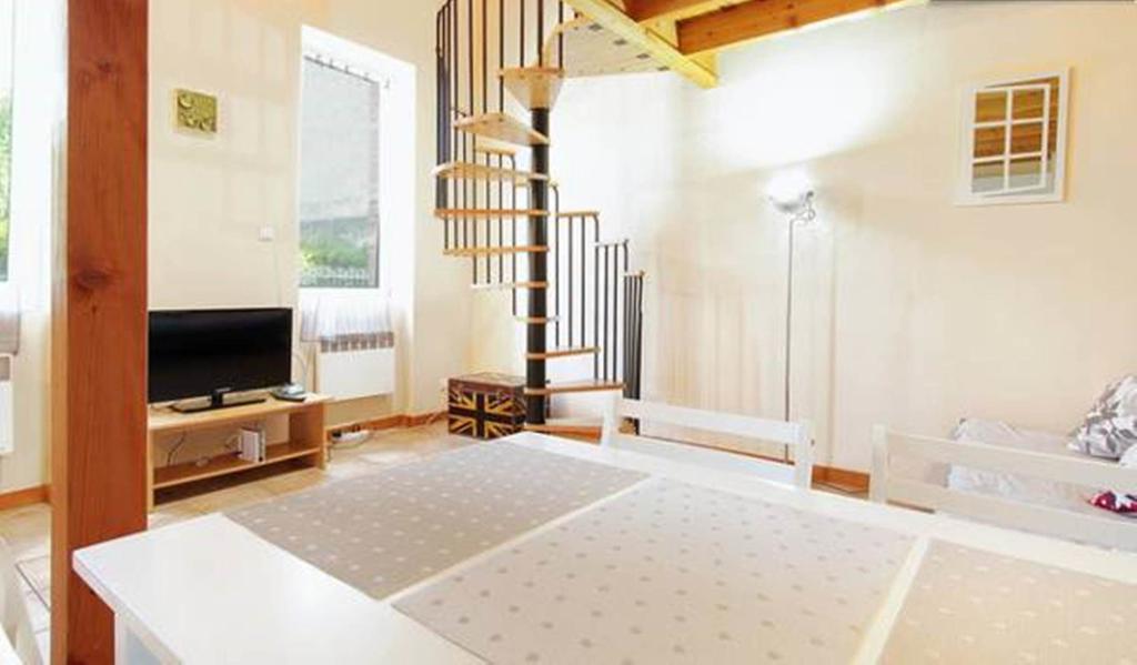 Holiday Home Duplex Toulouse Centre Екстериор снимка